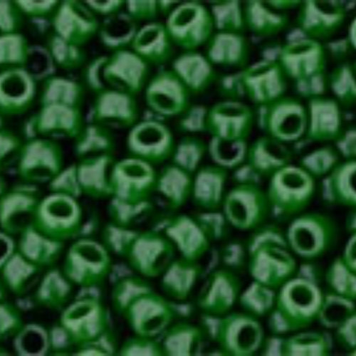 TOHO Opaque Pine Green 15/0 Round - TR-15-47H